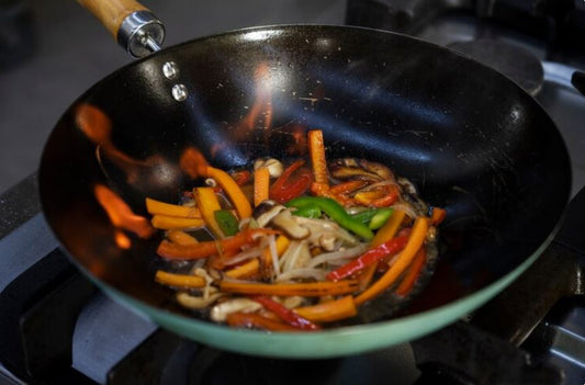 ¿Puedes usar tu wok en una encimera de inducción?
